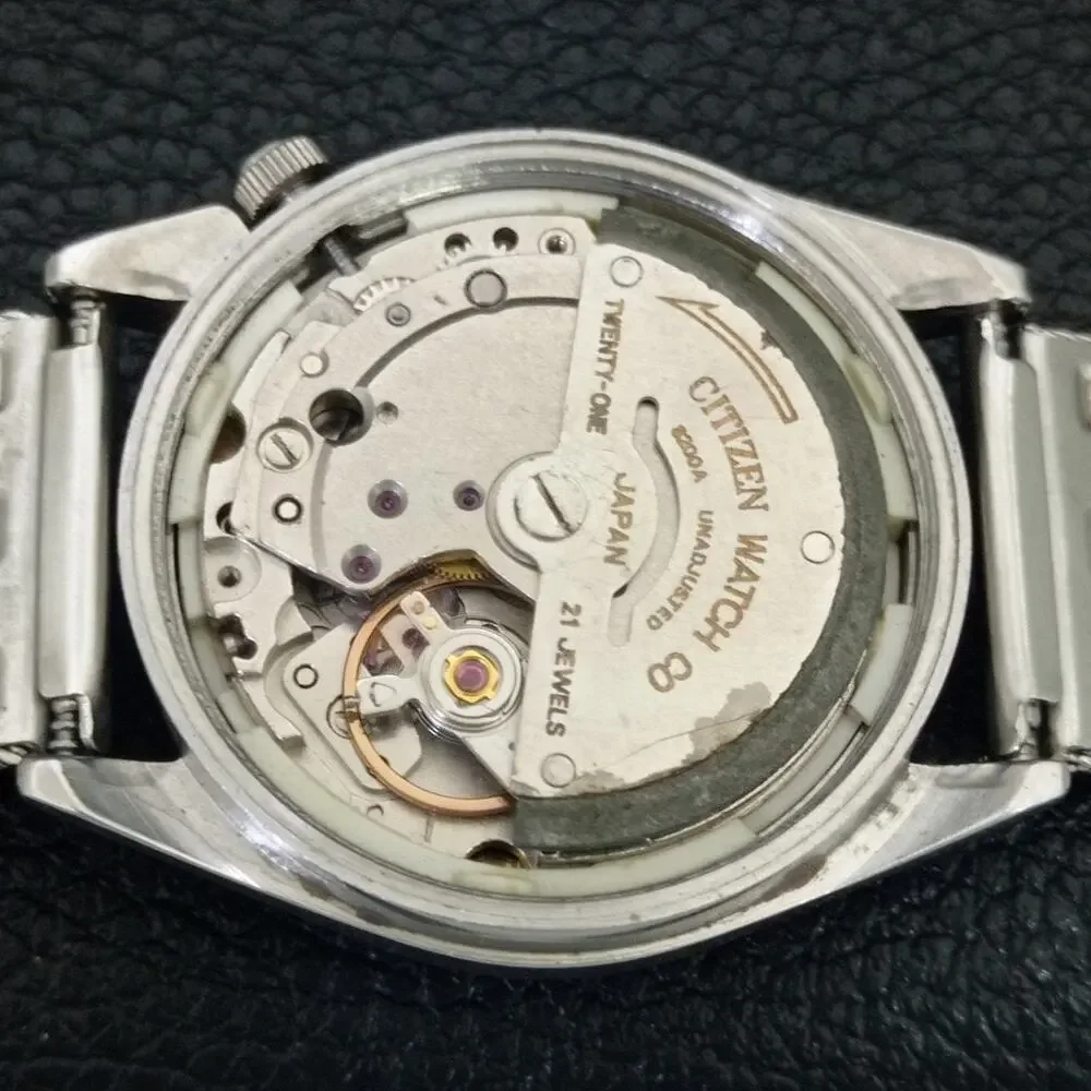 Vintage 1987 Citizen Automatic Mens Silver Watch W/daydate & Blue accents
